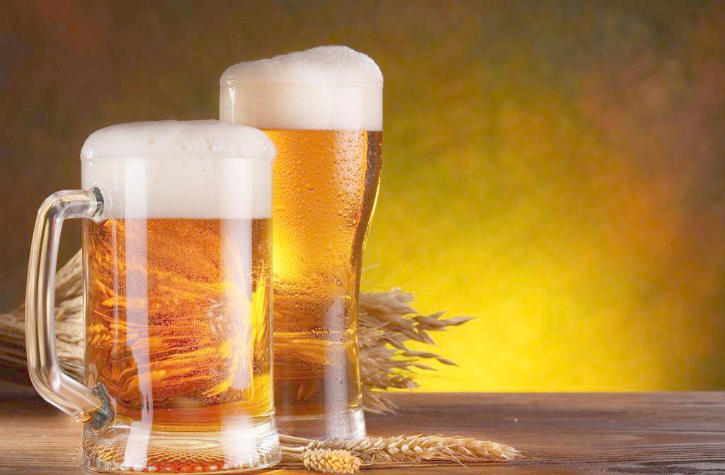 世界啤酒消费量近30年来首次下滑 中国降3.9%